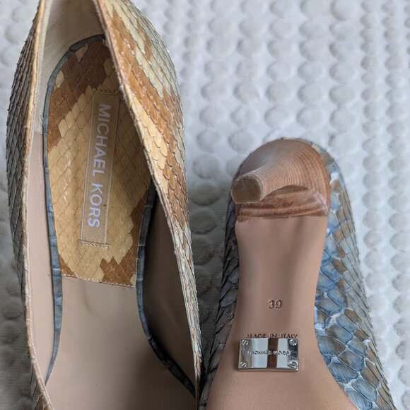 Michael Kors Snakeskin sized 39 EU/8 US Heels - Picture 2 of 16